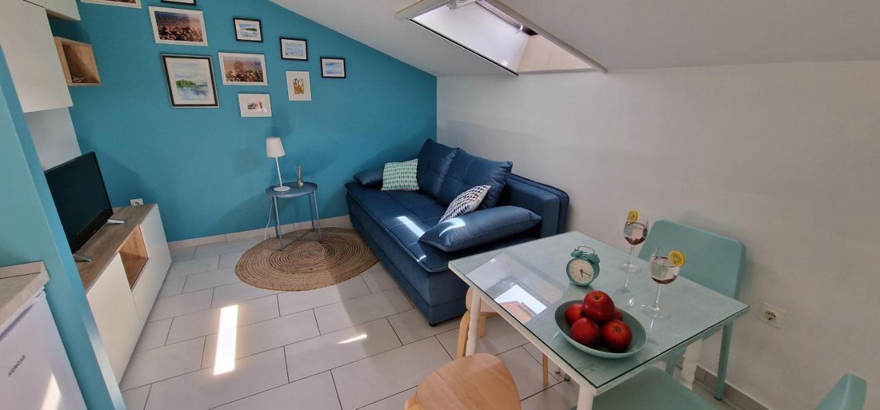 Apartmani Eladora Биоград-на-Мору Экстерьер фото