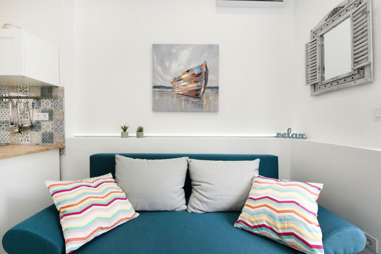 Apartmani Eladora Биоград-на-Мору Экстерьер фото